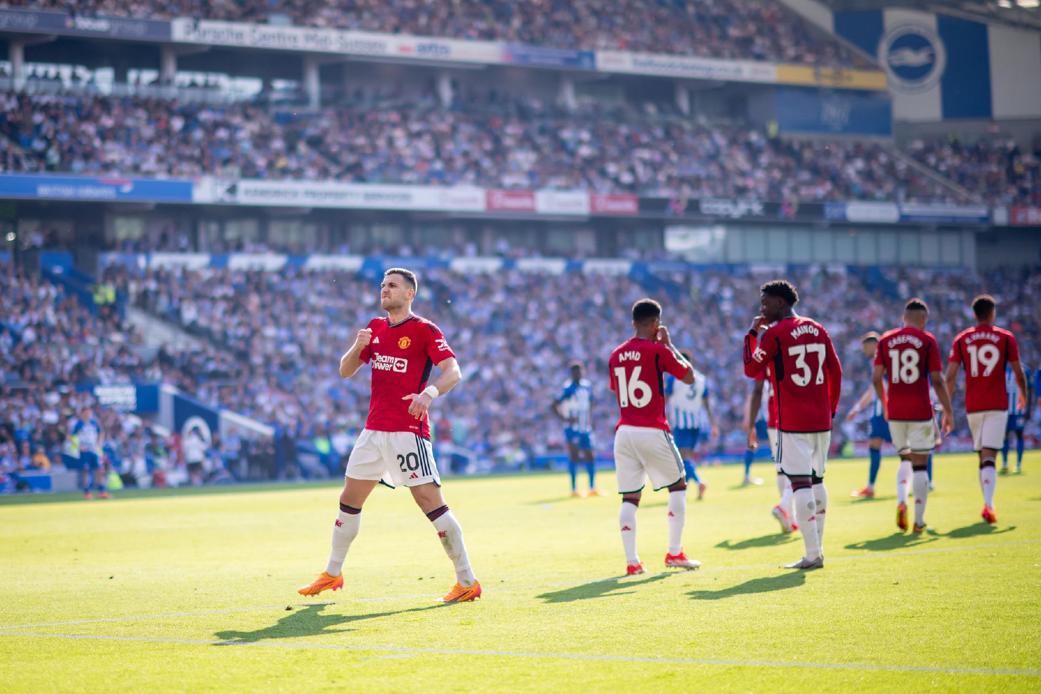 带动整个团 带动整个团